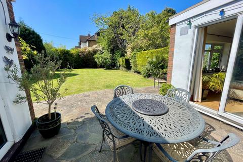 66 Cheam Road, Epsom, KT17 1QD