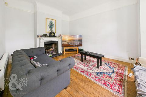 4 bedroom semi-detached house for sale, St. Bartholomews Close, Norwich