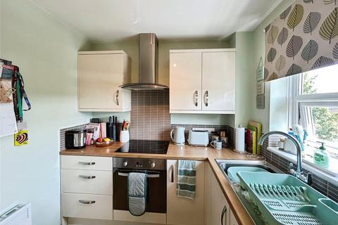 15 Hatfield Close, Sutton, SM2 5BH