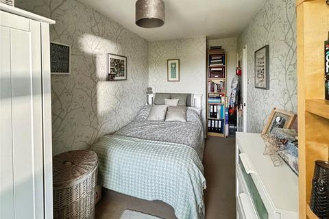 15 Hatfield Close, Sutton, SM2 5BH