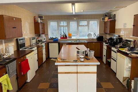 1 bedroom house to rent, North Road, Bristol BS6