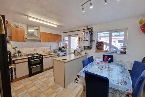 3 bedroom terraced house for sale, Daintry Close, Harrow