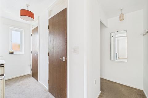 16 Bruce Close, The Meadows, Nottingham, NG2 2HR