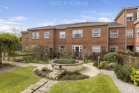 2 bedroom retirement property for sale, London Road, Camberley GU15