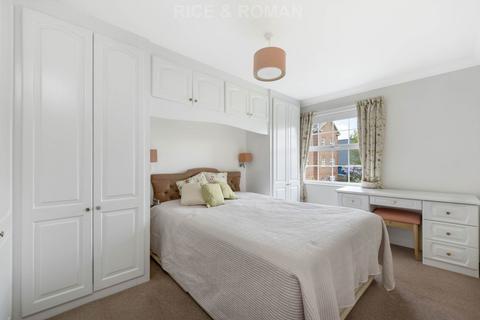 2 bedroom retirement property for sale, London Road, Camberley GU15