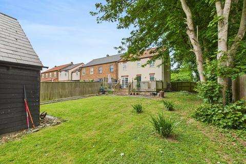 4 bedroom end of terrace house for sale, High Street, Downham Market PE38
