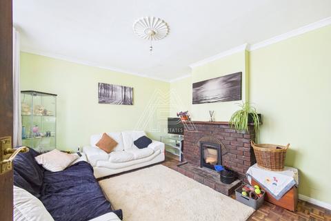 109 Garron Lane, South Ockendon, RM15 5JQ