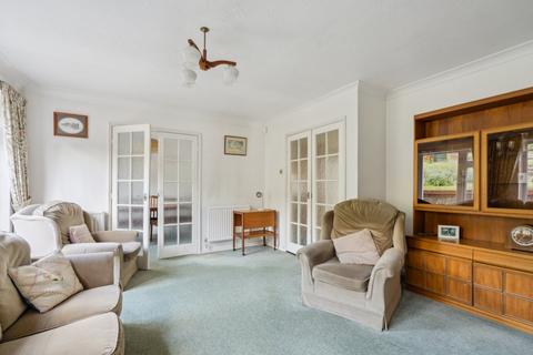 undefined, Deanacre Close, Chalfont St. Peter, Buckinghamshire, SL9