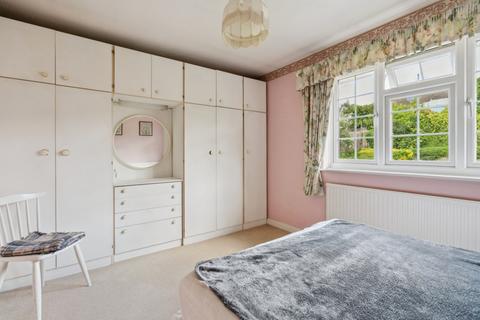 undefined, Deanacre Close, Chalfont St. Peter, Buckinghamshire, SL9