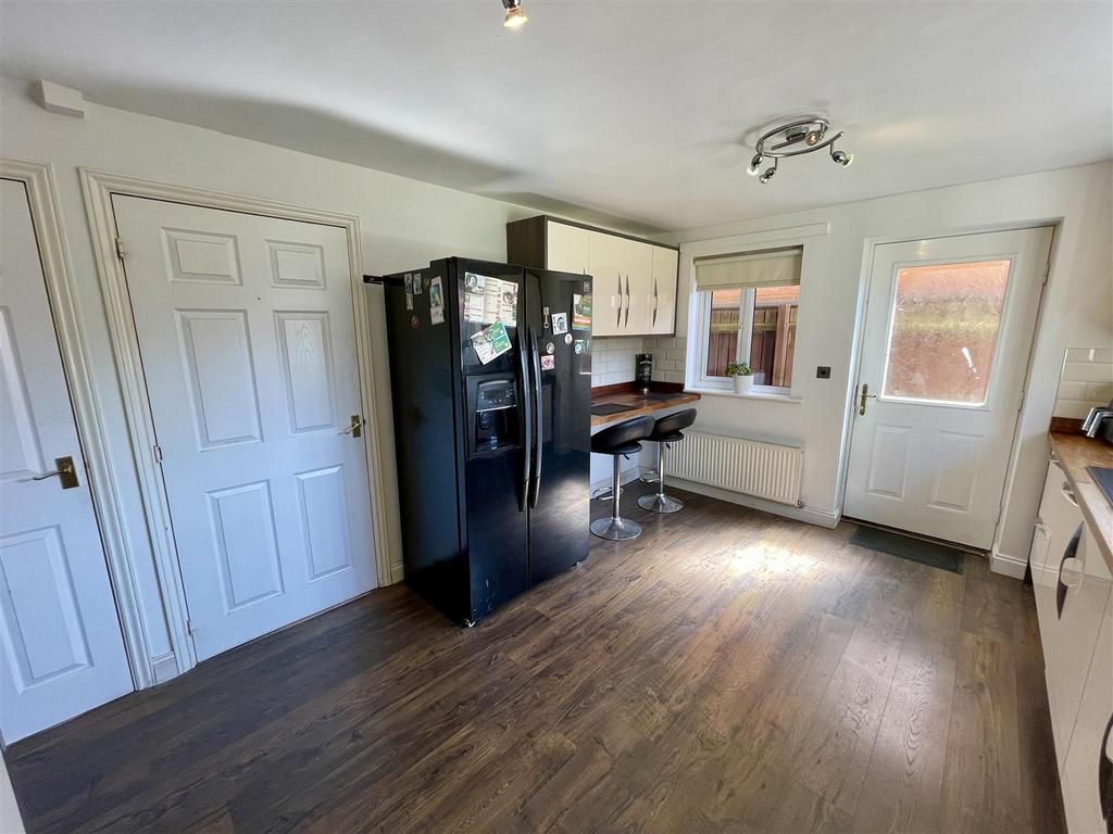 Kitchen/Breakfast Room