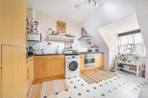 1 bedroom apartment for sale, Arden Close, Twickenham