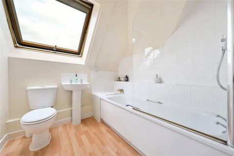 1 bedroom apartment for sale, Arden Close, Twickenham