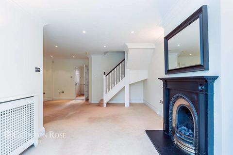 3 bedroom semi-detached house for sale, Guards Court, Ascot