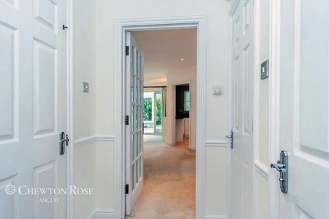 3 bedroom semi-detached house for sale, Guards Court, Ascot