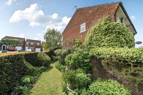 undefined, Steeple Claydon,  Buckinghamshire,  MK18