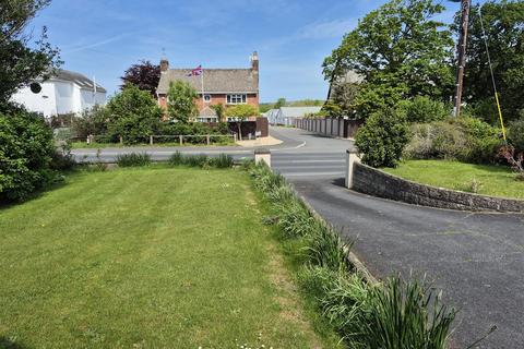 3 bedroom detached bungalow for sale, Yelland Road, Barnstaple EX31