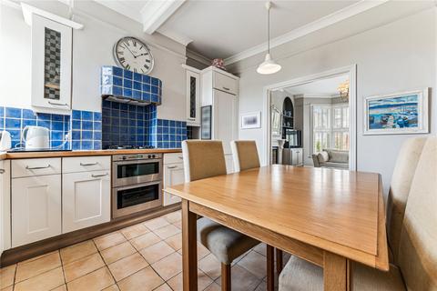 2 bedroom apartment for sale, Grandison Road, SW11