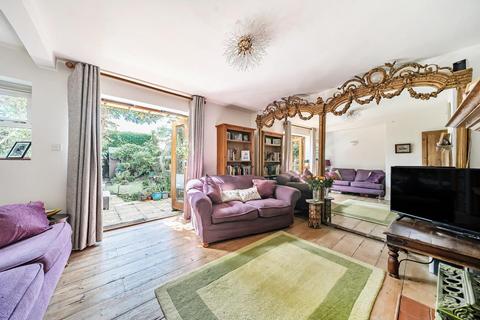 2 bedroom detached house for sale, Drummond Road, Guildford
