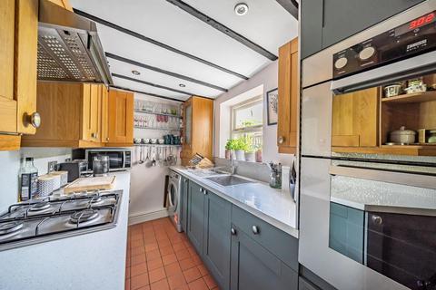 2 bedroom detached house for sale, Drummond Road, Guildford