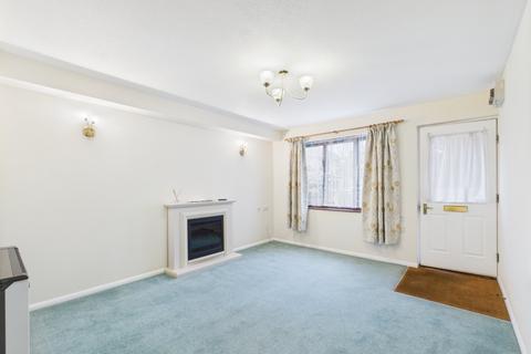 1 bedroom retirement property for sale, Berryscroft Road, Staines-upon-Thames, Surrey, TW18