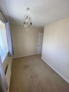 4 bedroom detached house to rent, Kew Walk, Andover SP10