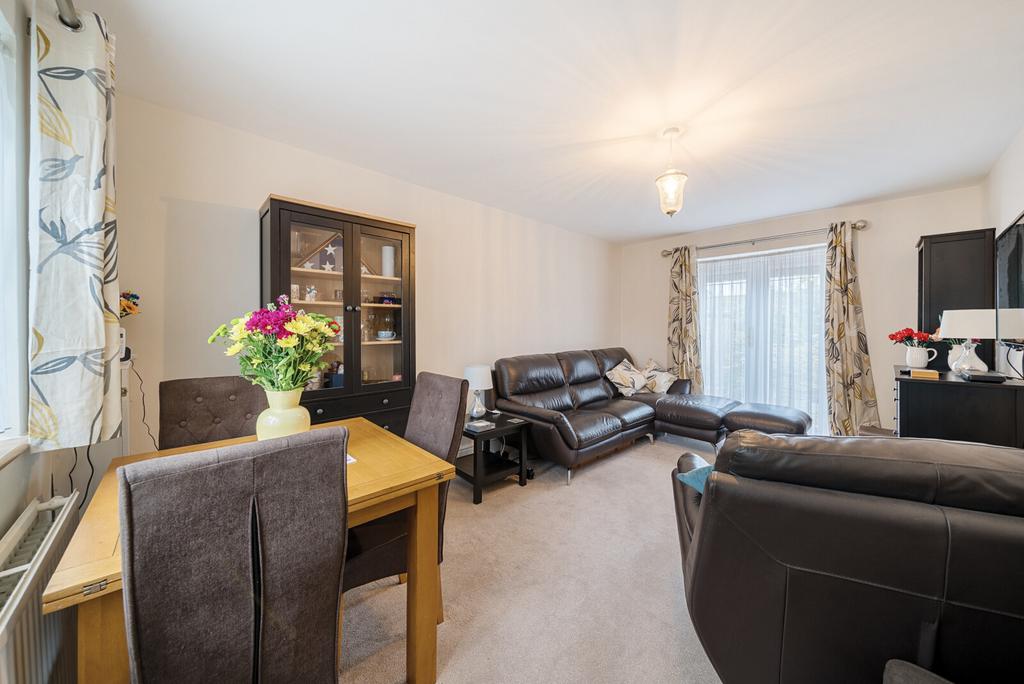 Sitting/Dining Room