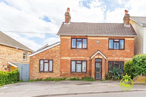3 bedroom detached house for sale, Albert Road, Poole BH12