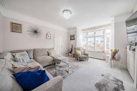 3 bedroom terraced house for sale, Chudleigh Road, London SE4