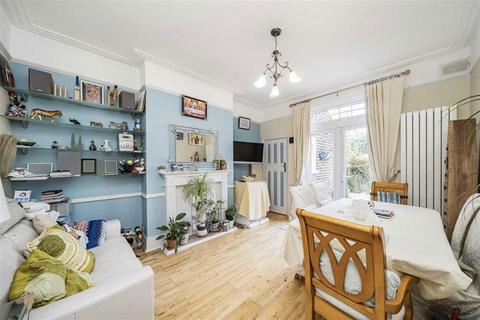 3 bedroom terraced house for sale, Chudleigh Road, London SE4
