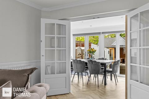 12 Woodbrook Gardens, Waltham Abbey, EN9 3DA