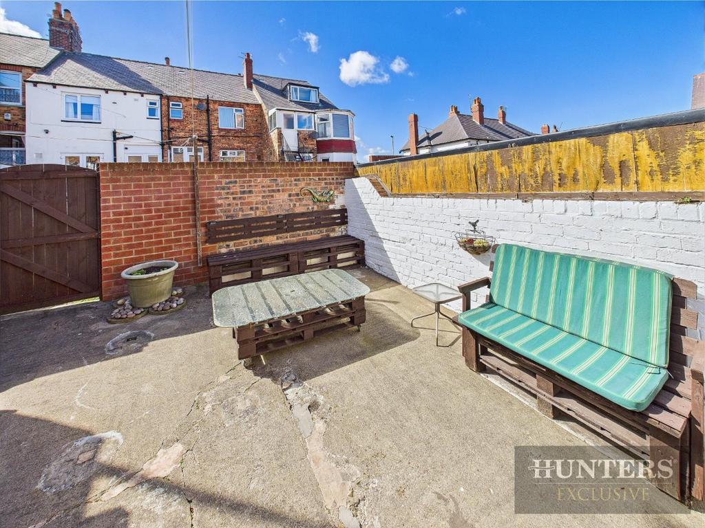 CAM05316 G0-PR0069-STILL028.jpg