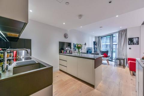 1 bedroom flat for sale, Riverlight Quay, Nine Elms, London, SW11