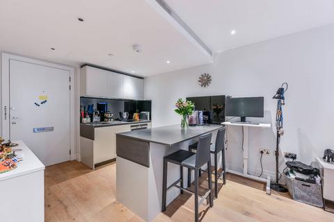 1 bedroom flat for sale, Riverlight Quay, Nine Elms, London, SW11