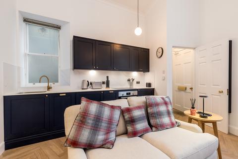 73 Henderson Row, Edinburgh, EH3 5DL