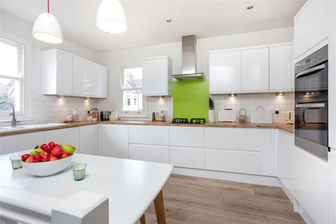 143 Albert Road, Wood Green, London, N22 7AG