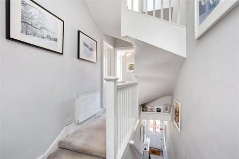 143 Albert Road, Wood Green, London, N22 7AG