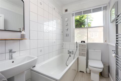 143 Albert Road, Wood Green, London, N22 7AG