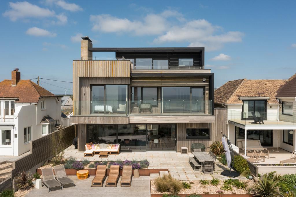 280007   20250424 the sea house camber tmh 106 ...