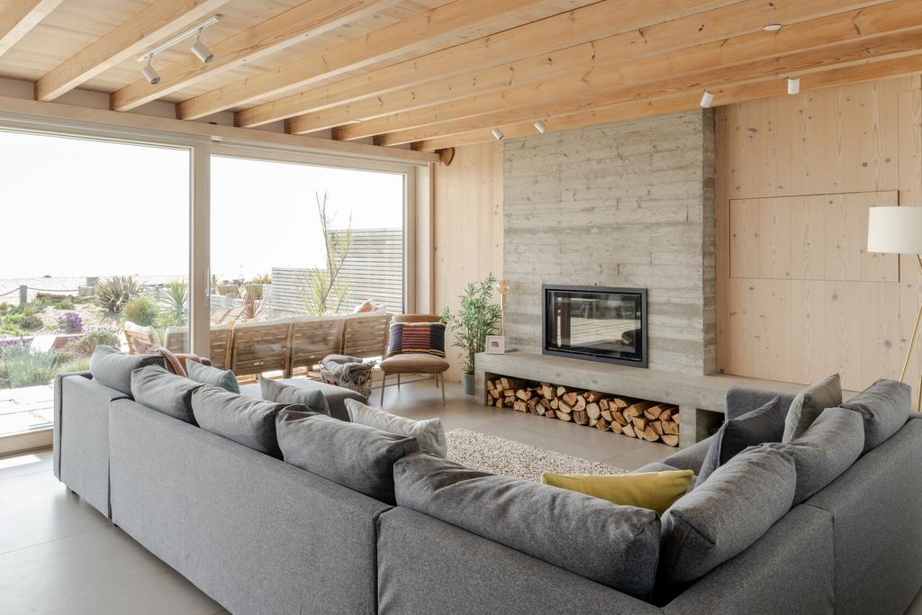 279988   20250424 the sea house camber tmh 87 h...