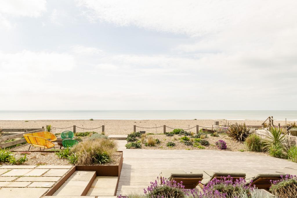279924   20250424 the sea house camber tmh 16 h...