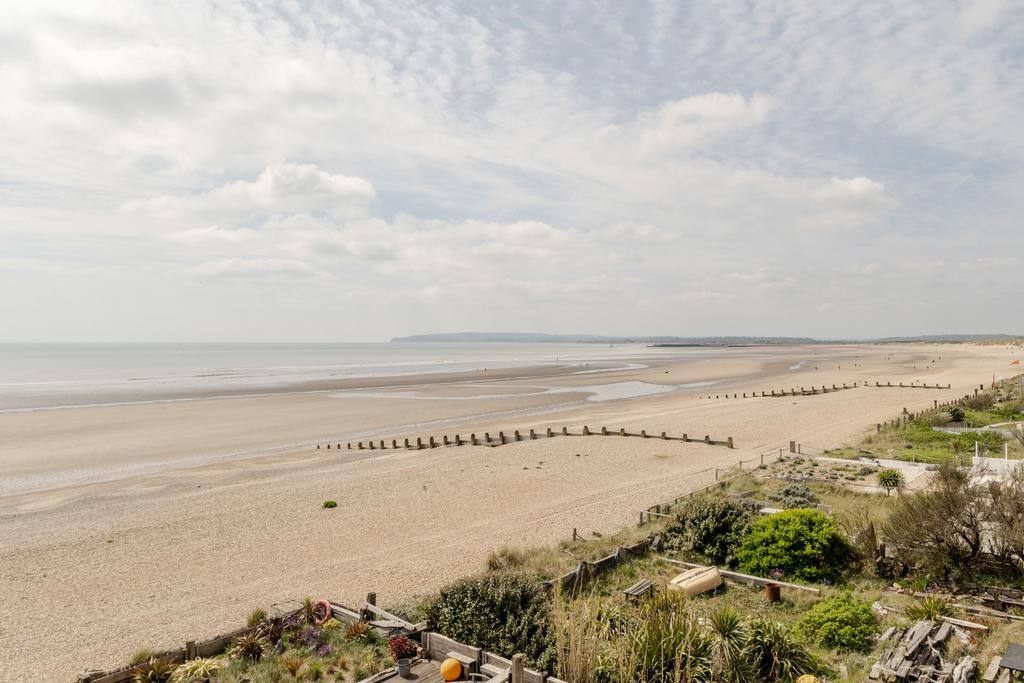 279981   20250424 the sea house camber tmh 80 h...