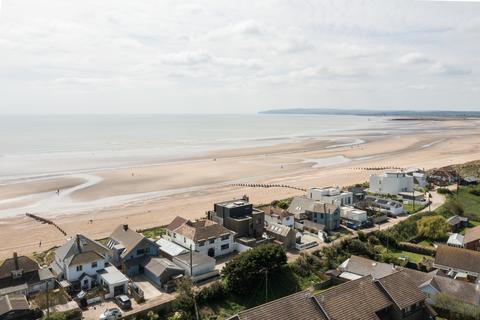 4 bedroom detached house for sale, The Suttons, Camber Sands TN31