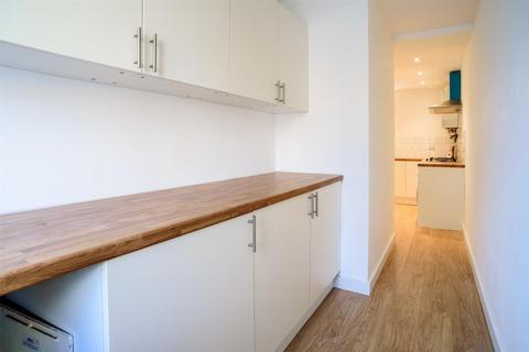 undefined, *£105pppw excl bills*  Queens Road East, Beeston