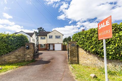 Long Reach Epping Road, Nazeing, Waltham Abbey, EN9 2DH