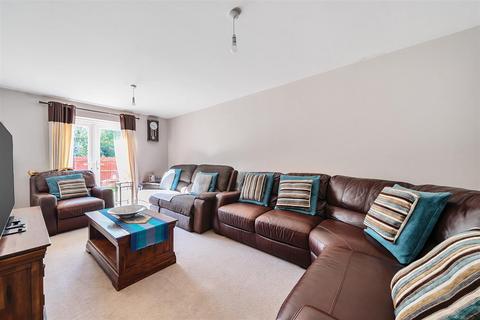 4 bedroom detached house for sale, Lady Mayor Drive, Bedford
