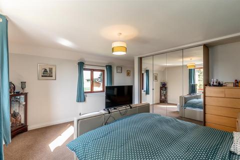 The Lodge Carriage Drive, Bristol, BS10 6TE