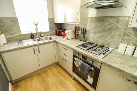 62 Rawlyn Close, Chafford Hundred, Grays, RM16 6BS