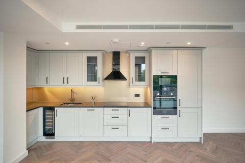 2 bedroom flat for sale, 1 Merino Gardens, London E1W