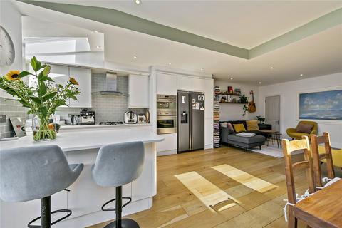 4 Sheendale Road, Richmond, TW9 2JJ