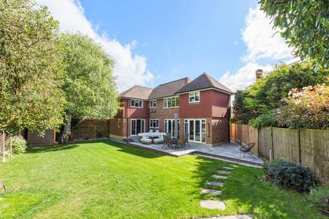 13 Denberry Drive, Sidcup, DA14 4LB